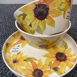 Set of 4 Smart Living Sunflower Bamboo Bowls and Plates